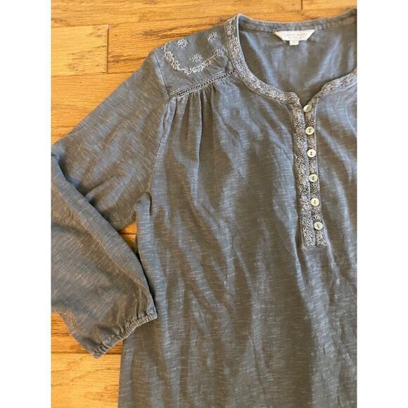 Lucky Brand Women's green Balloon Sleeve 1/4 Button Blouse Size Large - Picture 3 of 8